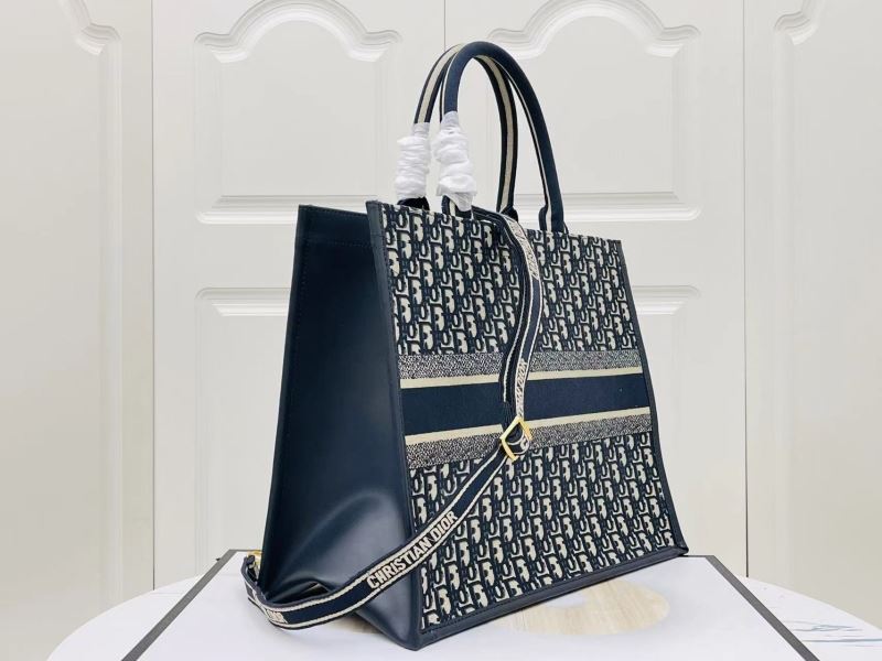 Christian Dior Shopping Bags